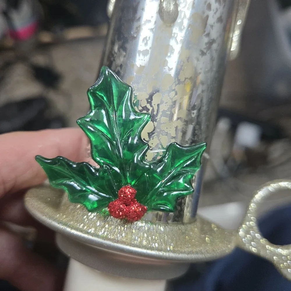 The Unbranded Brand vintage christmas